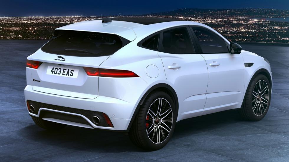 Πρεμιέρα για τη νέα Jaguar E-Pace R-Dynamic Black